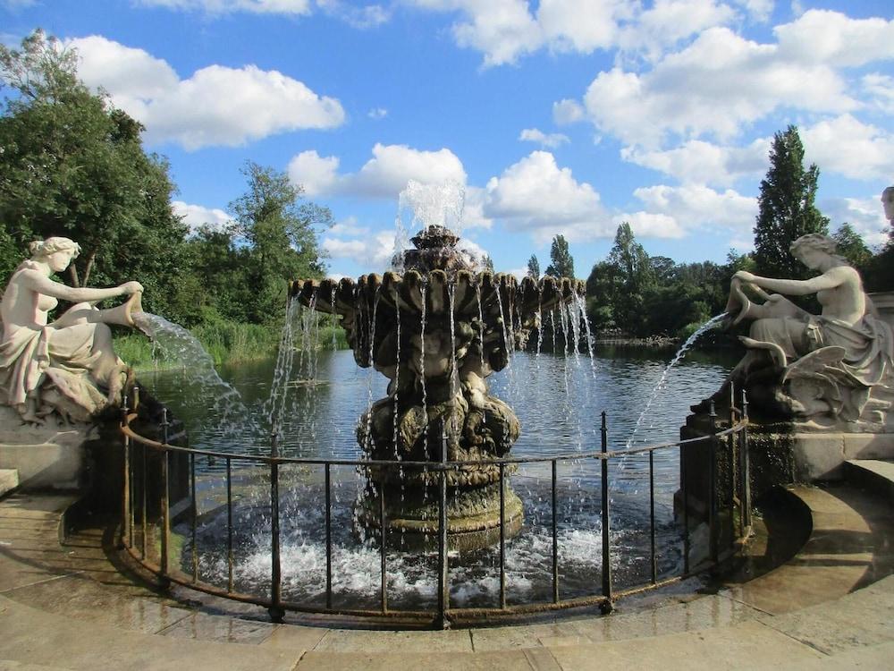 Beverley City London Luaran gambar